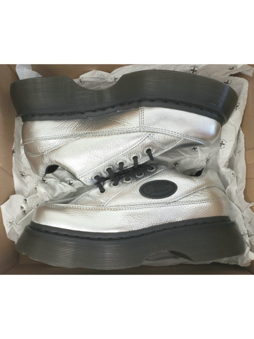 Dr. Martens Women's Buzz 5-Eye Metallic Leather Platform Shoes Silver Size 7 - Picture 2 of 5